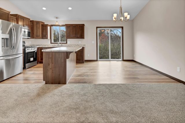 2552 Topaz Street, Saint Augusta, MN 56301
