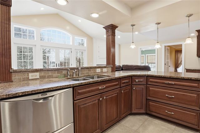 38 Winchester Drive, Perinton, NY 14450