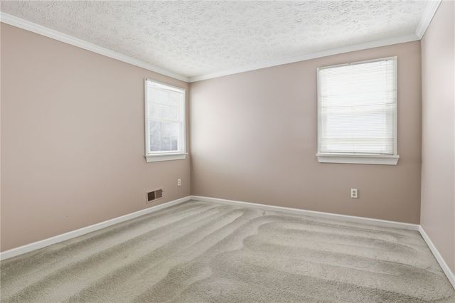 38 Winchester Drive, Perinton, NY 14450