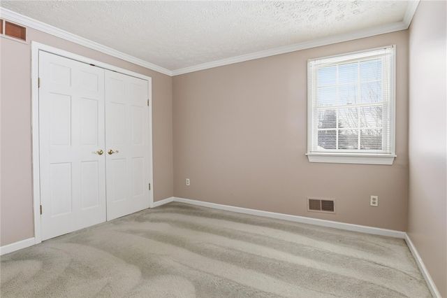 38 Winchester Drive, Perinton, NY 14450