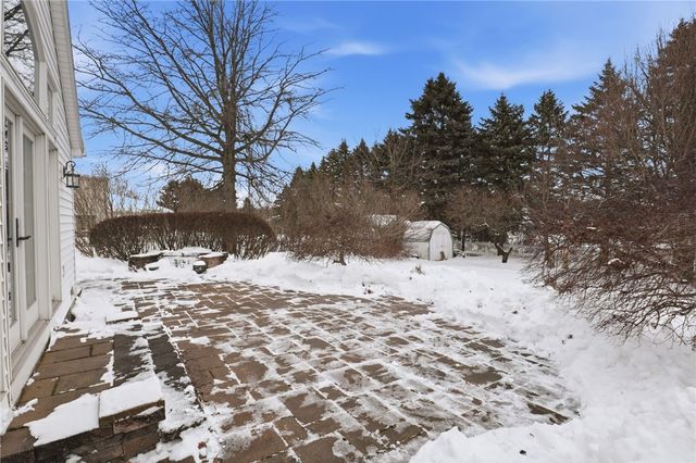 38 Winchester Drive, Perinton, NY 14450