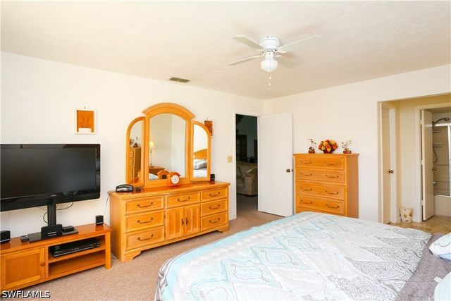 4030 Northlight DR, Naples, FL 34112