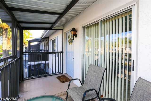 4030 Northlight DR, Naples, FL 34112