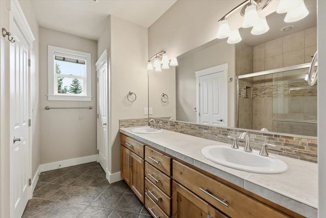 6107 S Windstar St, Spokane, WA 99224