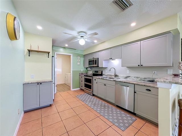 4190 66TH STREET CIRCLE W O, Bradenton, FL 34209