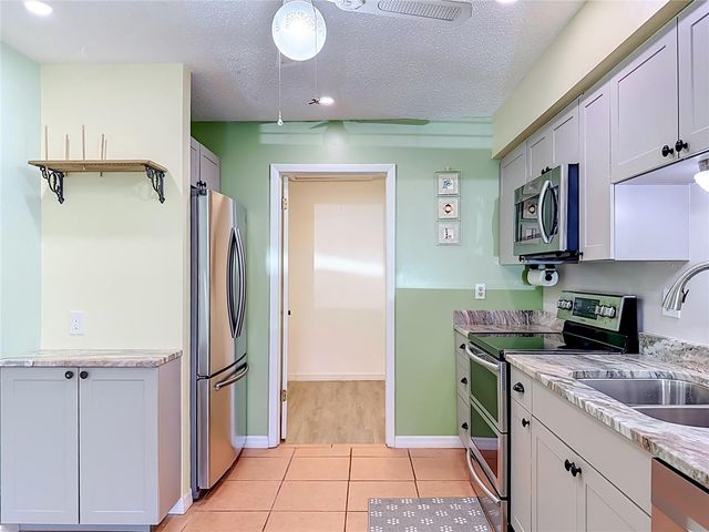 4190 66TH STREET CIRCLE W O, Bradenton, FL 34209