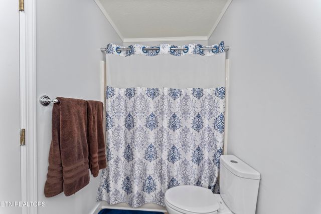 8831 Ashton Court, Knoxville, TN 37923