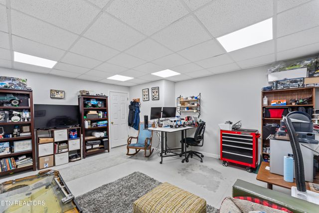 8831 Ashton Court, Knoxville, TN 37923