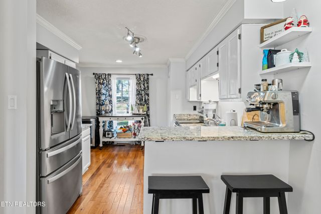 8831 Ashton Court, Knoxville, TN 37923