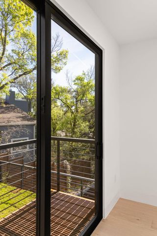 1603 Chelsea LN 2, Austin, TX 78704