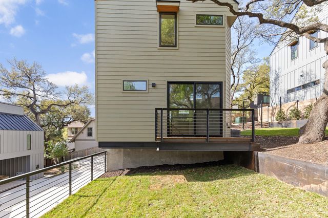 1603 Chelsea LN 2, Austin, TX 78704