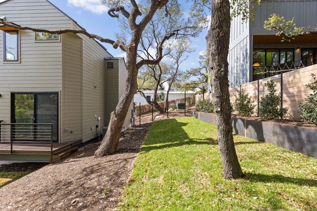 1603 Chelsea LN 2, Austin, TX 78704