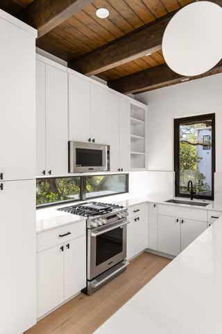 1603 Chelsea LN 2, Austin, TX 78704