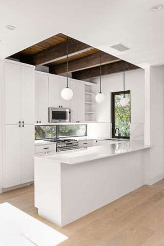 1603 Chelsea LN 2, Austin, TX 78704