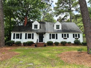 238 Pinecrest Drive, Fayetteville, NC 28305
