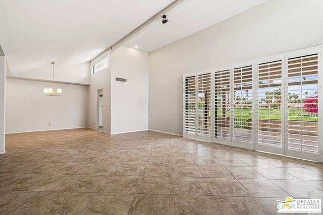 3072 Regency Drive, Palm Springs, CA 92264