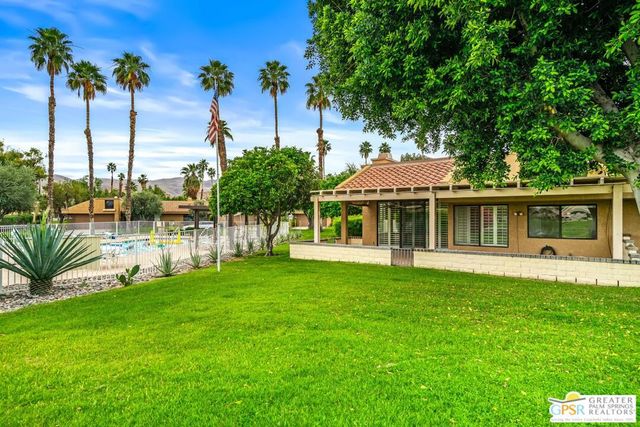 3072 Regency Drive, Palm Springs, CA 92264