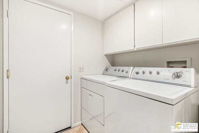 3072 Regency Drive, Palm Springs, CA 92264