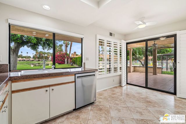 3072 Regency Drive, Palm Springs, CA 92264