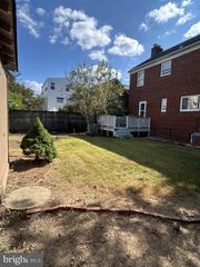 2315 N BURLINGTON ST, Arlington, VA 22207