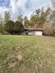 543 N Dennis Road, Ludington, MI 49431