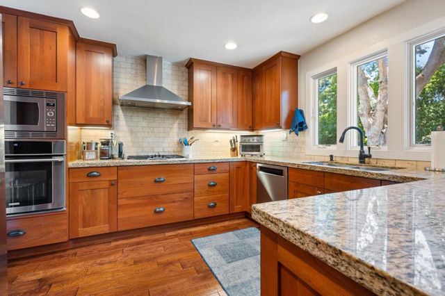 1080 Easy Street, Morgan Hill, CA 95037