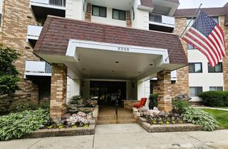 3300 N Carriageway Drive 307, Arlington Heights, IL 60004