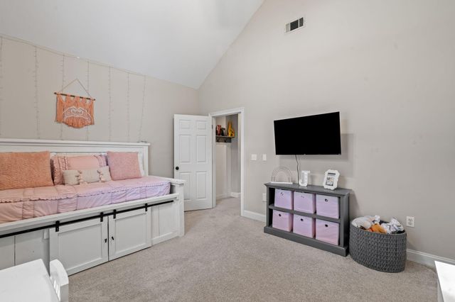 87 Auburn Pl, Hattiesburg, MS 39402