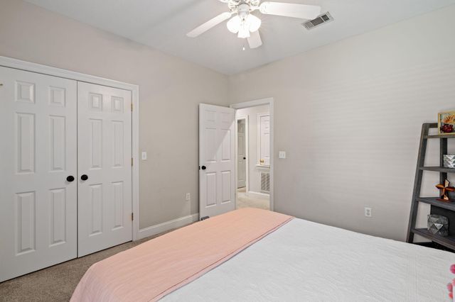 87 Auburn Pl, Hattiesburg, MS 39402
