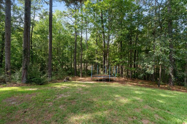 87 Auburn Pl, Hattiesburg, MS 39402