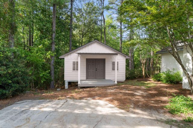 87 Auburn Pl, Hattiesburg, MS 39402