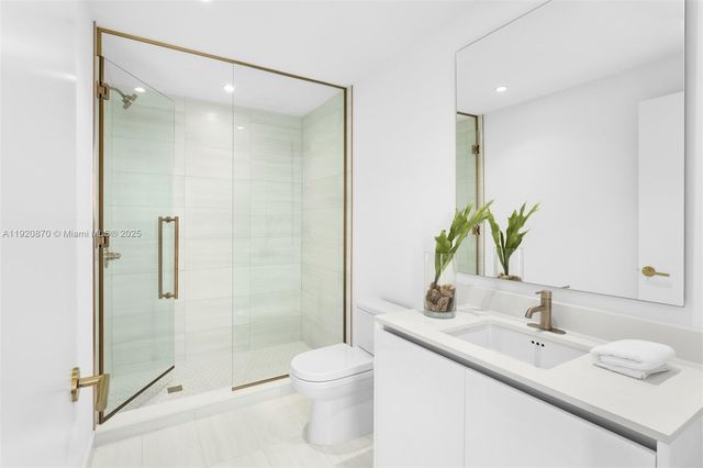 2678 Tigertail Ave 1504, Miami, FL 33133