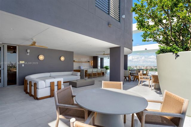 2678 Tigertail Ave 1504, Miami, FL 33133