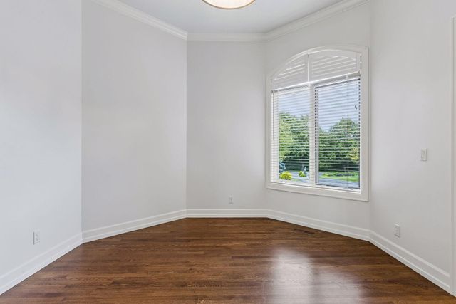 17902 Bearpath Trail, Eden Prairie, MN 55347