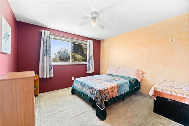 4093 Old Upton Road, Central Point, OR 97502