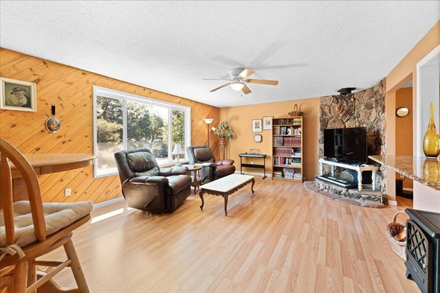 4093 Old Upton Road, Central Point, OR 97502