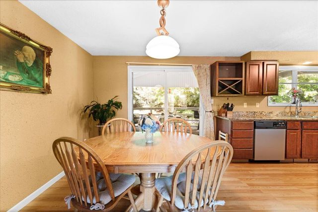 4093 Old Upton Road, Central Point, OR 97502