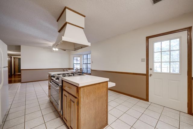 176 John Shelton Road, Jacksonville, AR 72076