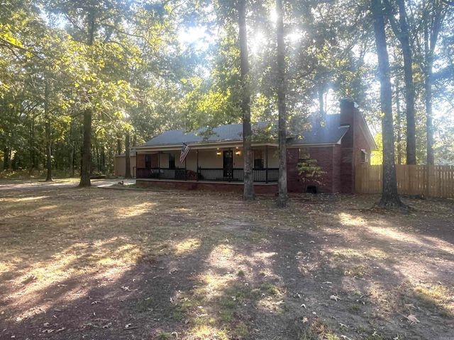 176 John Shelton Road, Jacksonville, AR 72076