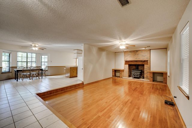 176 John Shelton Road, Jacksonville, AR 72076