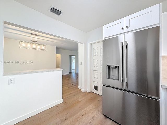 323 Velarde Ave, Coral Gables, FL 33134