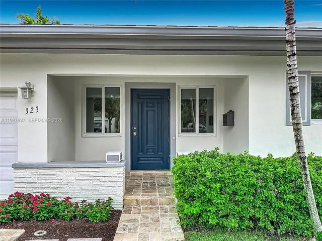 323 Velarde Ave, Coral Gables, FL 33134