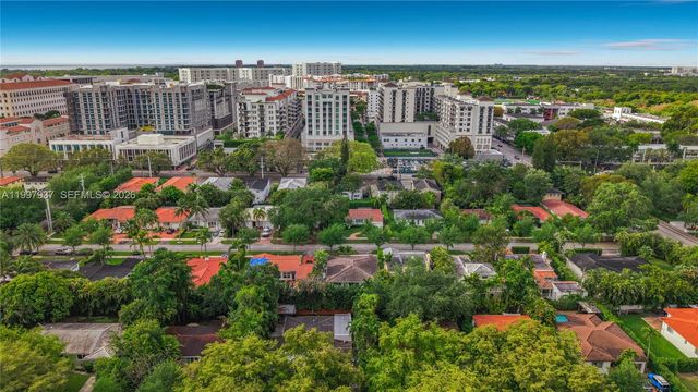 323 Velarde Ave, Coral Gables, FL 33134