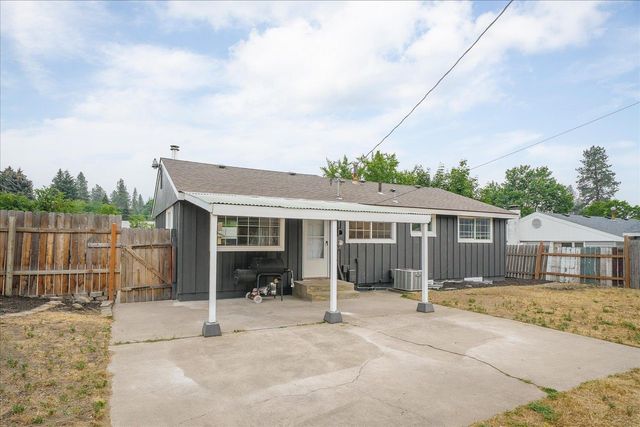 7001 N Adams St, Spokane, WA 99208
