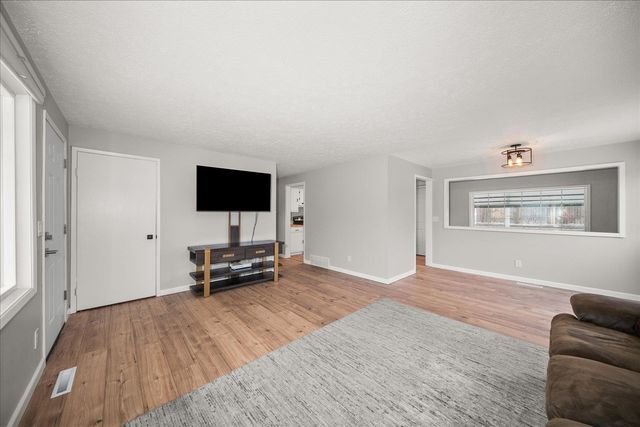 7001 N Adams St, Spokane, WA 99208