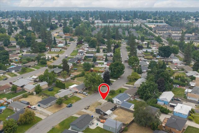 7001 N Adams St, Spokane, WA 99208