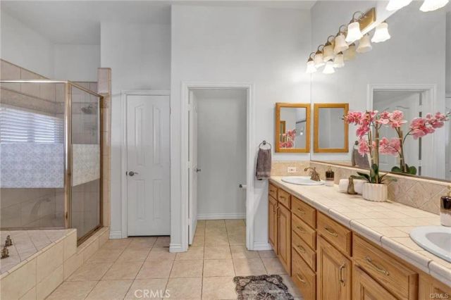 19274 Kanbridge Street, Apple Valley, CA 92308
