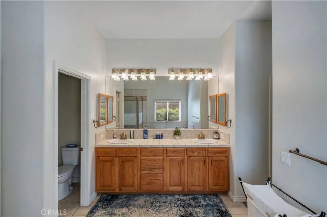 19274 Kanbridge Street, Apple Valley, CA 92308