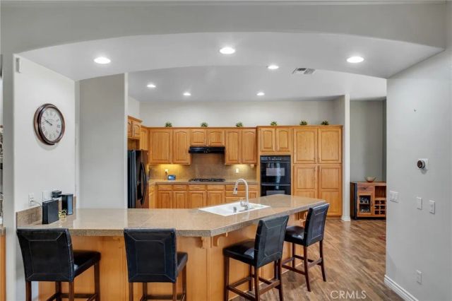 19274 Kanbridge Street, Apple Valley, CA 92308