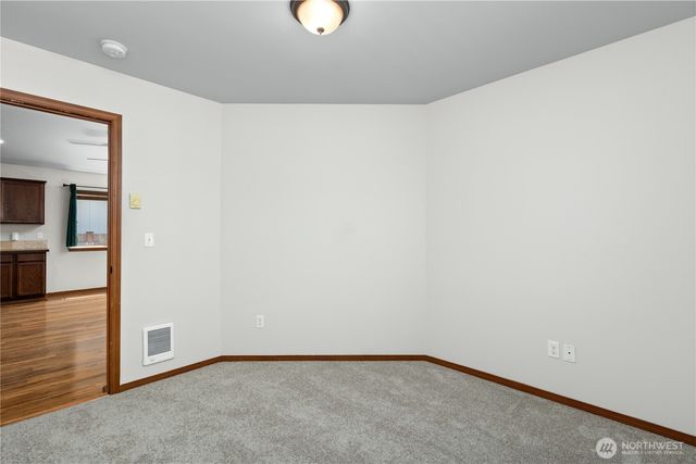20406 7th Avenue Ct E, Spanaway, WA 98387